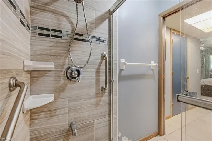 Walk in shower