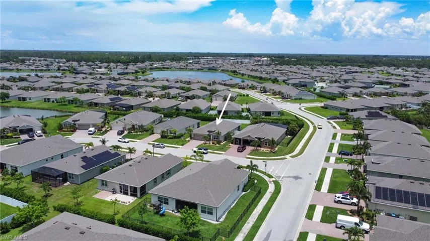 3289 Baravaldo Cir, Cape Coral, Florida 33909