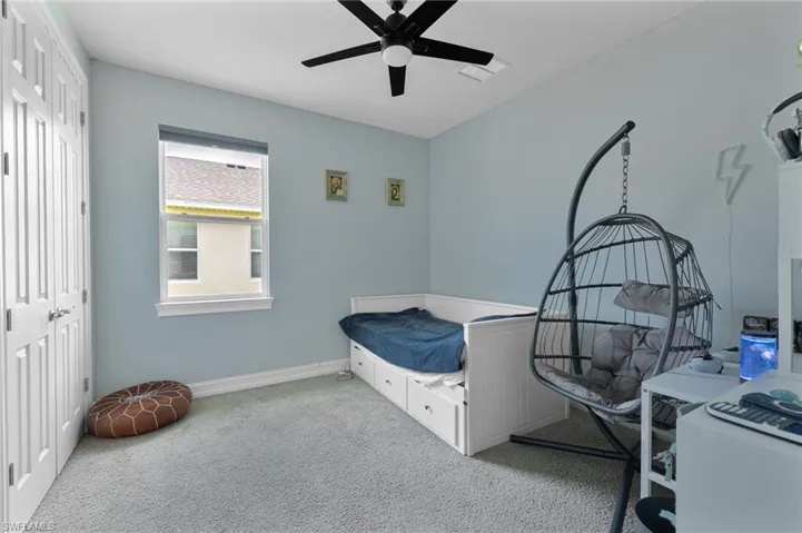 3289 Baravaldo Cir, Cape Coral, Florida 33909