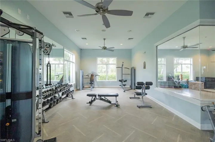 3289 Baravaldo Cir, Cape Coral, Florida 33909