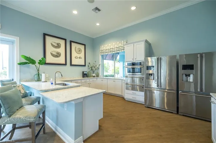 3289 Baravaldo Cir, Cape Coral, Florida 33909