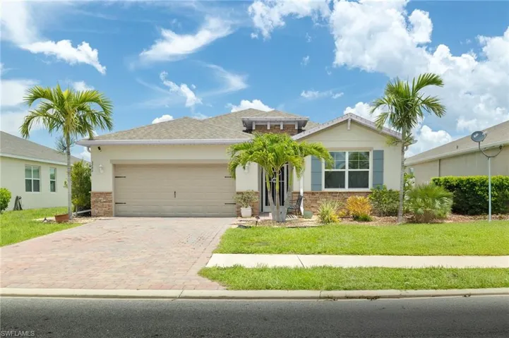 3289  Baravaldo  CIR, Cape Coral, FL 33909