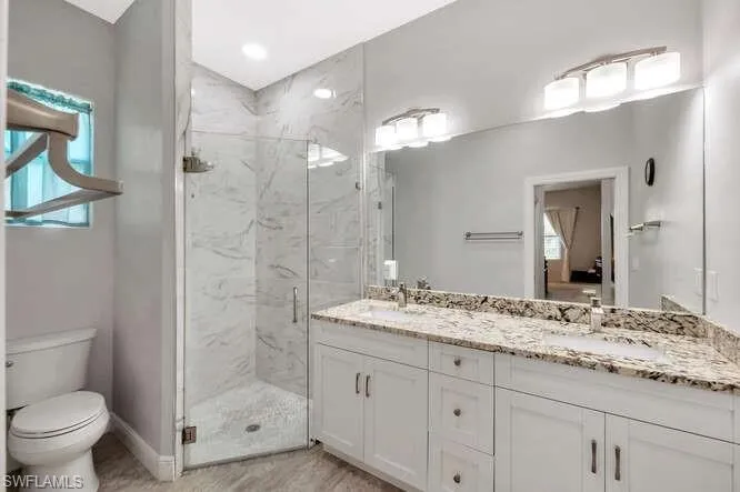 3196 Connecticut Ave, Naples, Florida 34112