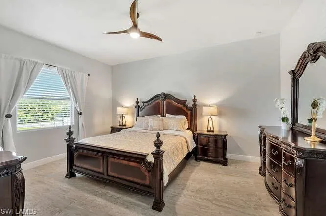 3196 Connecticut Ave, Naples, Florida 34112