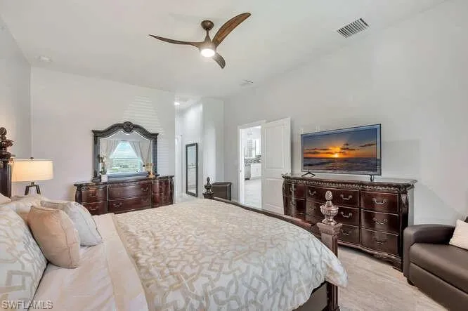 3196 Connecticut Ave, Naples, Florida 34112
