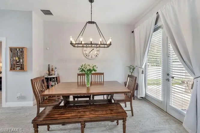 3196 Connecticut Ave, Naples, Florida 34112