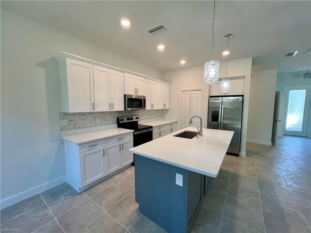 1415  Canton  AVE, Lehigh Acres, FL 33972
