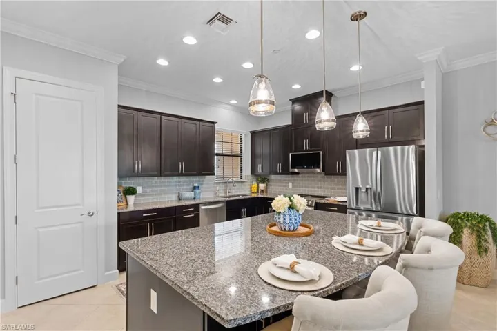 8757  Bellano  CT, Naples, FL 34119