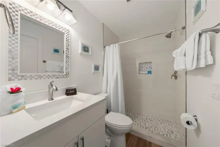 5117 Sea Bell Rd D204, Sanibel, Florida 33957