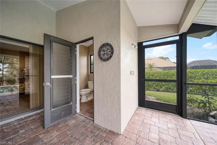 15661  Queensferry  DR, Fort Myers, FL 33912