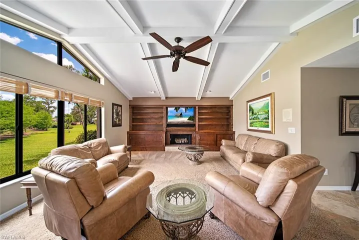 15661  Queensferry  DR, Fort Myers, FL 33912