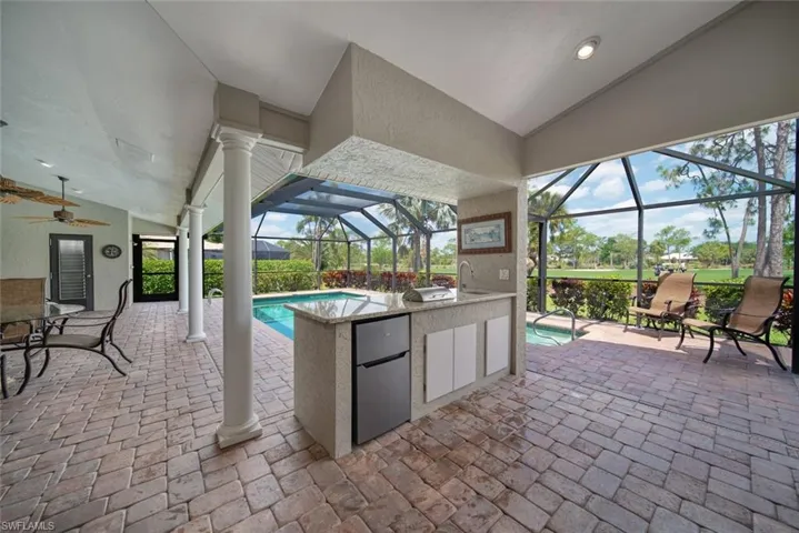 15661  Queensferry  DR, Fort Myers, FL 33912