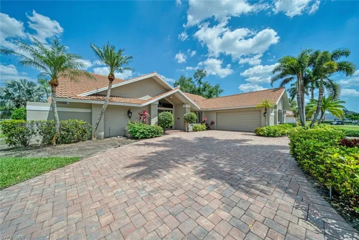 15661  Queensferry  DR, Fort Myers, FL 33912