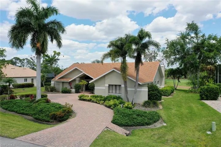 15661  Queensferry  DR, Fort Myers, FL 33912