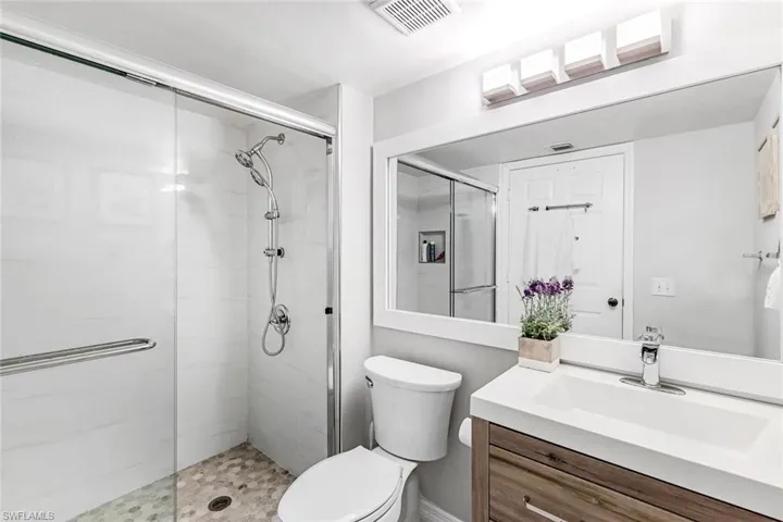 8940  Colonnades E CT, Bonita Springs, FL 34135