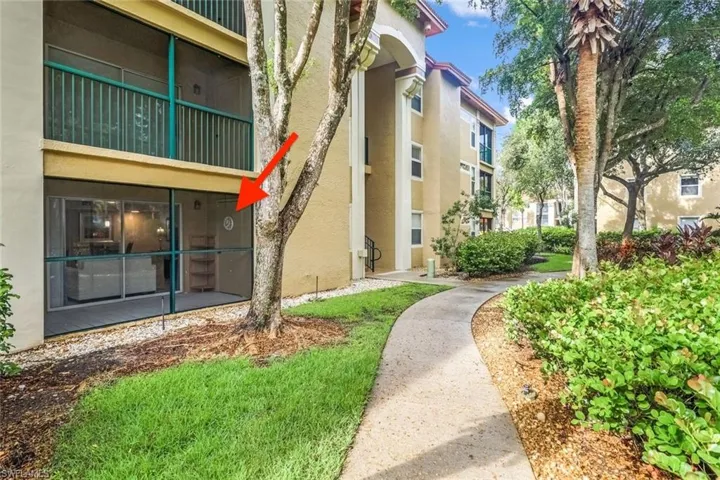 8940  Colonnades E CT, Bonita Springs, FL 34135