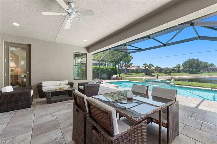 9917 Alhambra Ln, Bonita Springs, Florida 34135