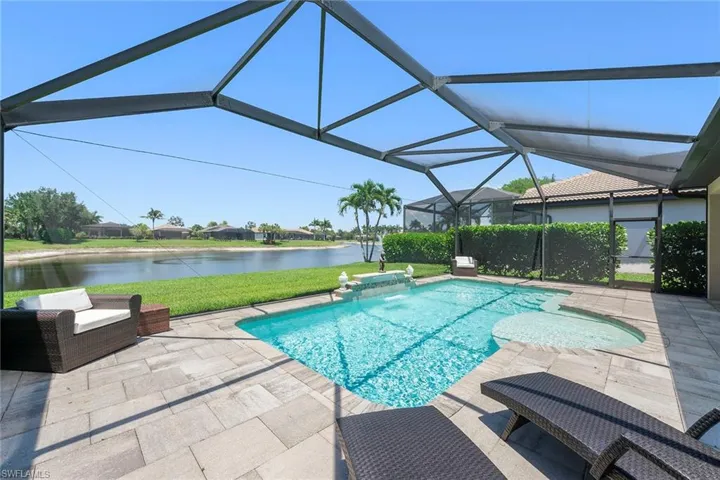 9917 Alhambra Ln, Bonita Springs, Florida 34135