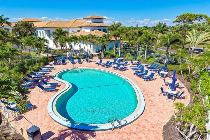 9917 Alhambra Ln, Bonita Springs, Florida 34135