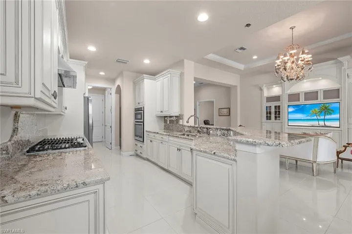 9917 Alhambra Ln, Bonita Springs, Florida 34135
