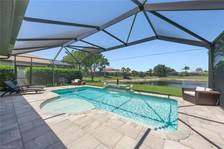 9917 Alhambra Ln, Bonita Springs, Florida 34135