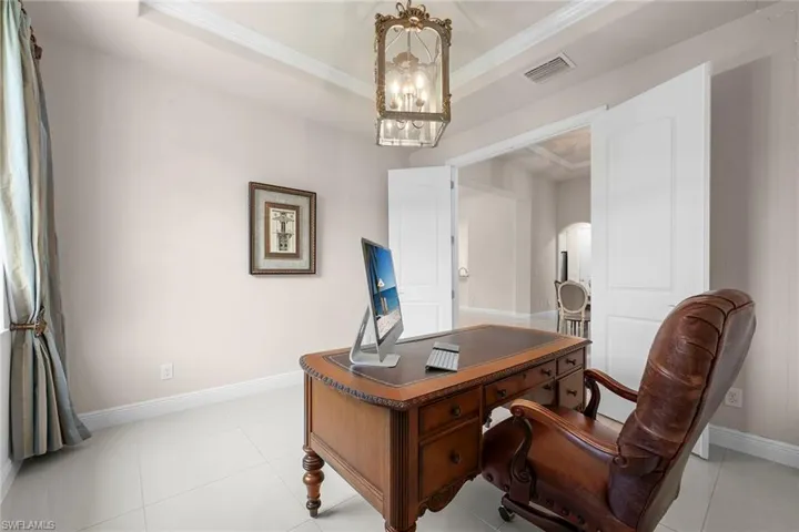 9917 Alhambra Ln, Bonita Springs, Florida 34135