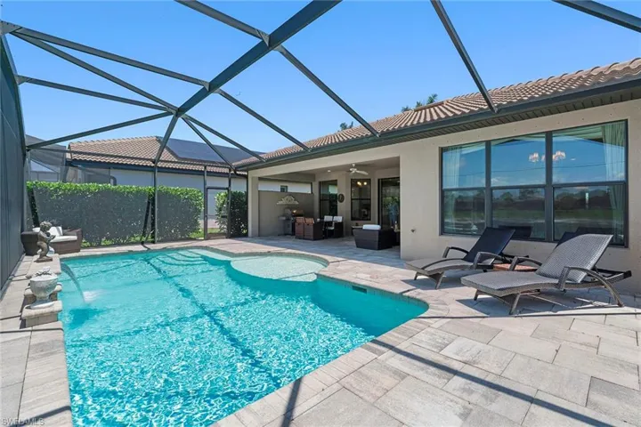 9917 Alhambra Ln, Bonita Springs, Florida 34135