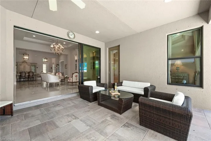 9917 Alhambra Ln, Bonita Springs, Florida 34135