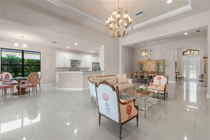 9917 Alhambra Ln, Bonita Springs, Florida 34135