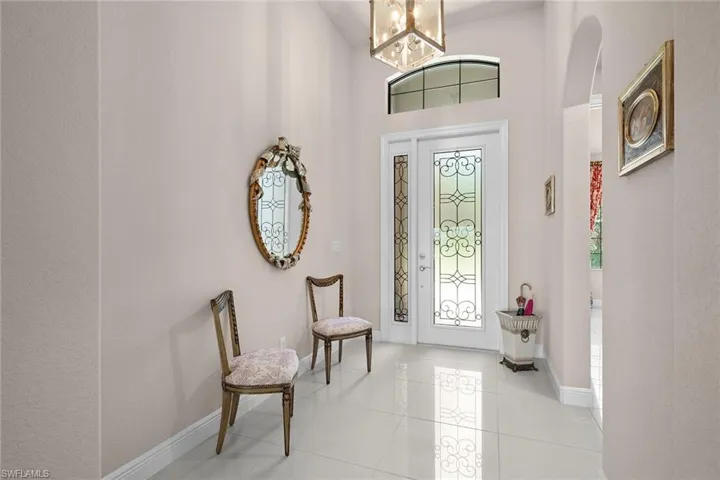 9917 Alhambra Ln, Bonita Springs, Florida 34135