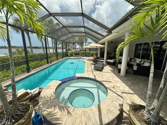 5593 Whispering Willow Way, Fort Myers, Florida 33908