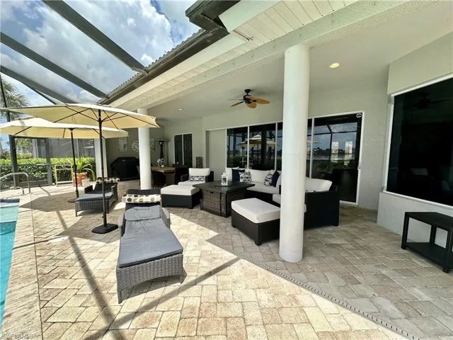 5593 Whispering Willow Way, Fort Myers, Florida 33908
