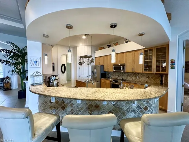 5593 Whispering Willow Way, Fort Myers, Florida 33908