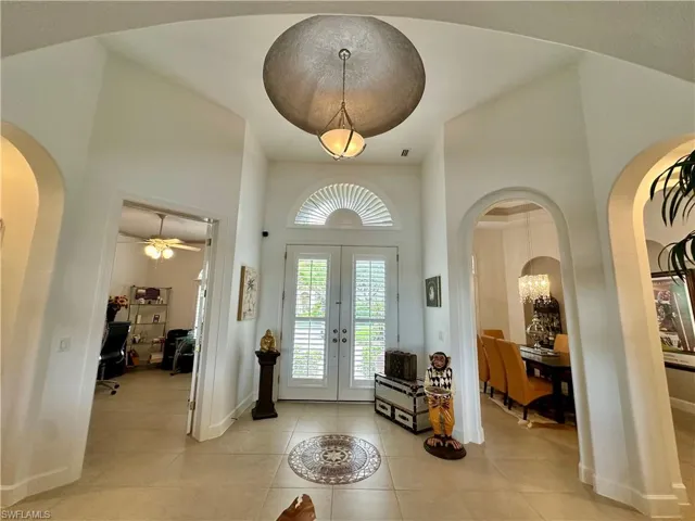5593 Whispering Willow Way, Fort Myers, Florida 33908