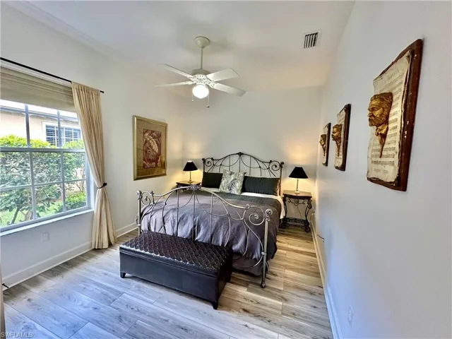 5593 Whispering Willow Way, Fort Myers, Florida 33908