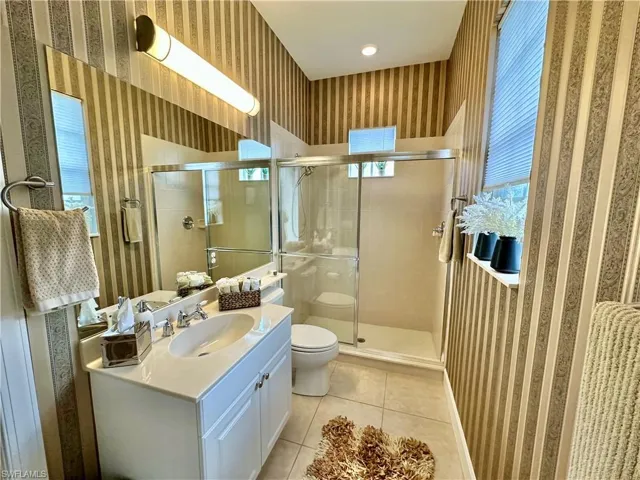 5593 Whispering Willow Way, Fort Myers, Florida 33908