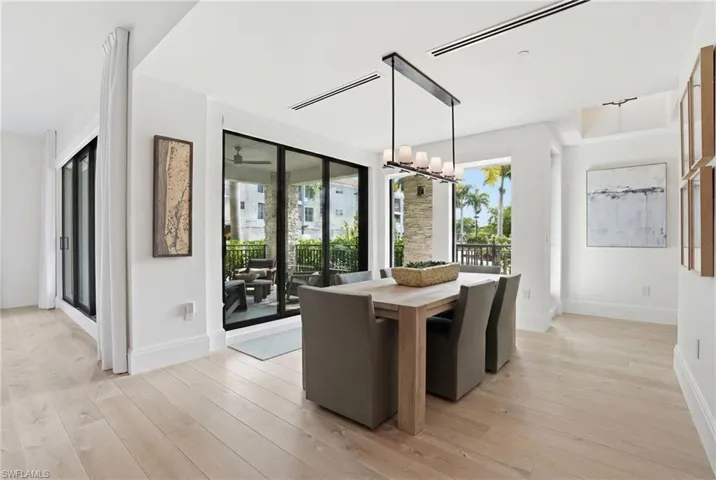 1130 3rd Ave S 109, Naples, Florida 34102
