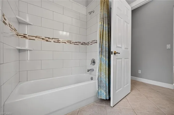 16182 Crown Arbor Way, Fort Myers, Florida 33908