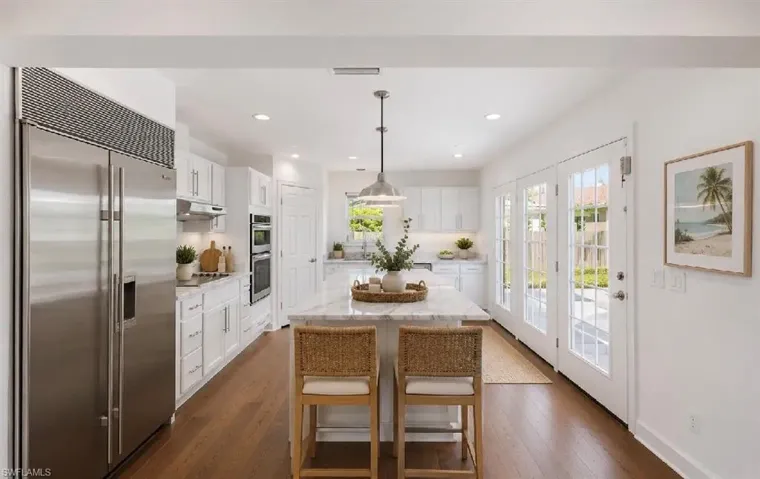 1175 9th Ave N, Naples, Florida 34102