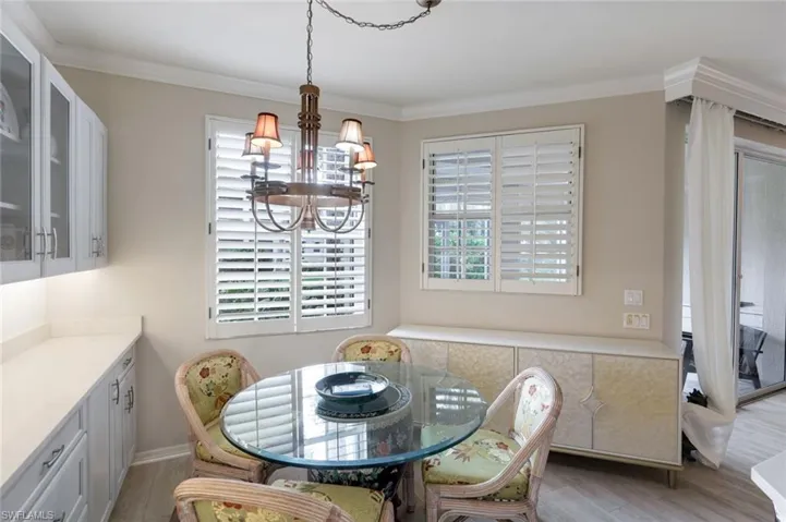 400  L Ambiance  CIR, Naples, FL 34108