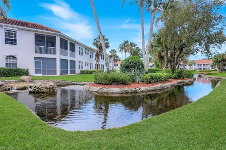 400  L Ambiance  CIR, Naples, FL 34108
