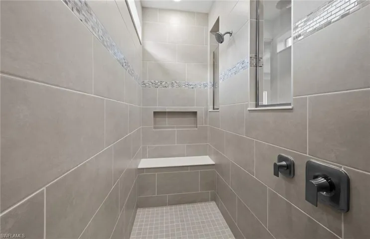 Interior details with tiled shower