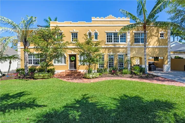 View of front of home with a front lawn