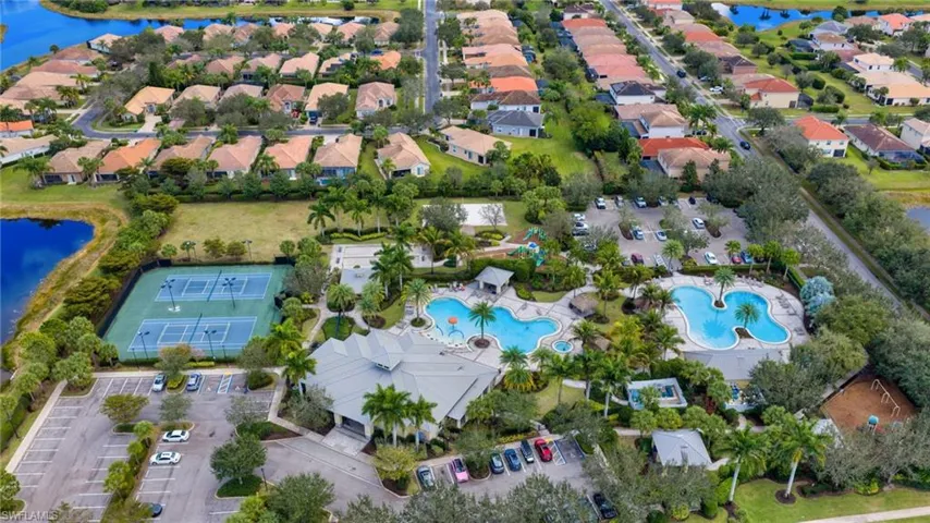 Bird's eye view of amenities