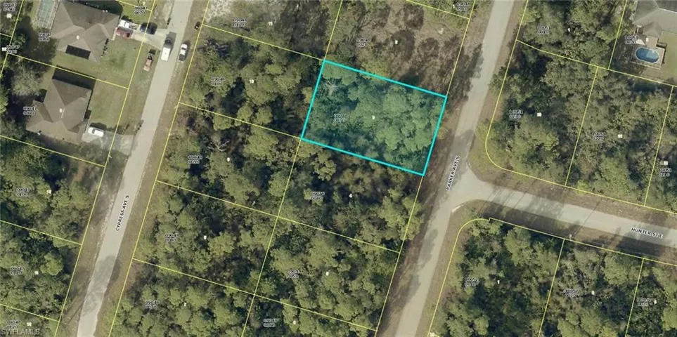 570 Parker Ave S, Lehigh Acres, Florida 33974