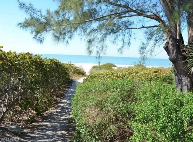 575 Sea Oats Dr, Sanibel, Florida 33957