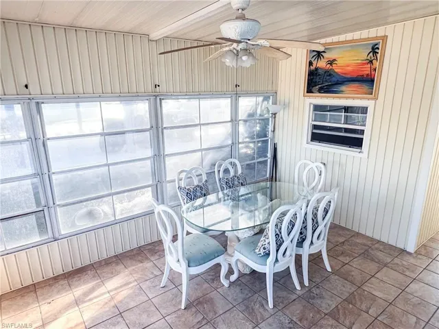 Rear Lanai