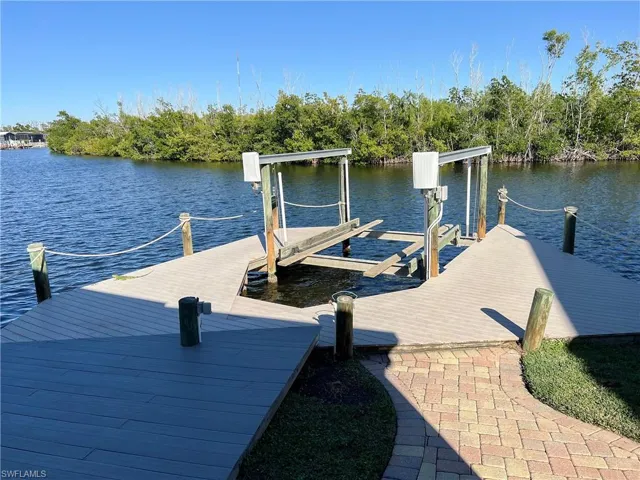 Dock, lift and big water views