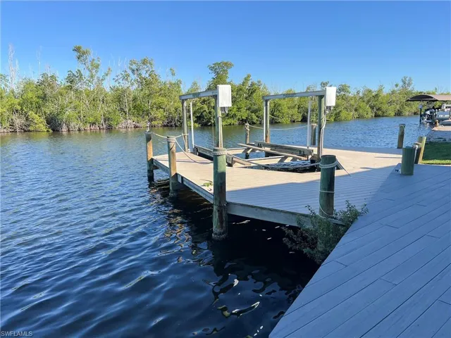 Dock, lift and big water views