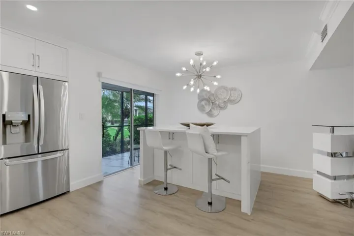 788 Park Shore Dr E14, Naples, Florida 34103